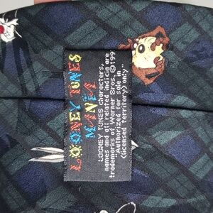 Vintage Looney Tunes Mania of Warner Bros Mens Neck Tie Classic Plaid 90s